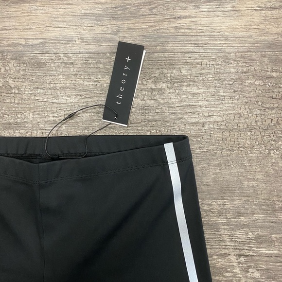 Theory biker shorts NWT - Picture 2 of 5